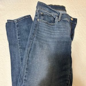 Levi jeans